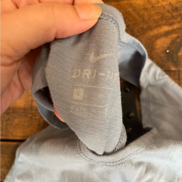 Nike Blue Tank Top - Picture 3 of 4